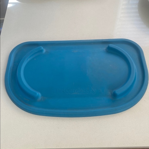 🥣 WeatherTech Double High Pet Feeding System - Picture 5 of 7